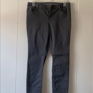 Gray Joe Boxer push-up skinny jeans